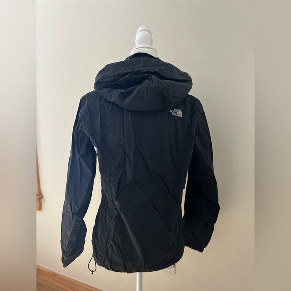 The North Face Hyvent Jacket- Medium - Picture 9 of 15